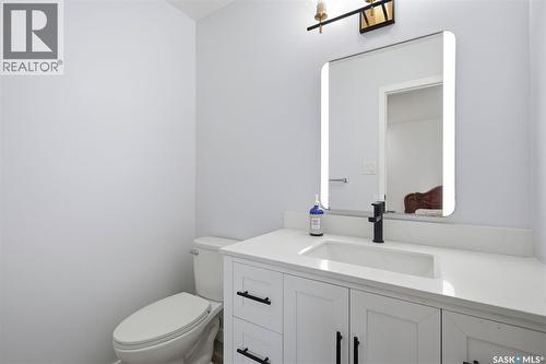 555 Nordstrum Road, Saskatoon, SK - Indoor Photo Showing Bathroom