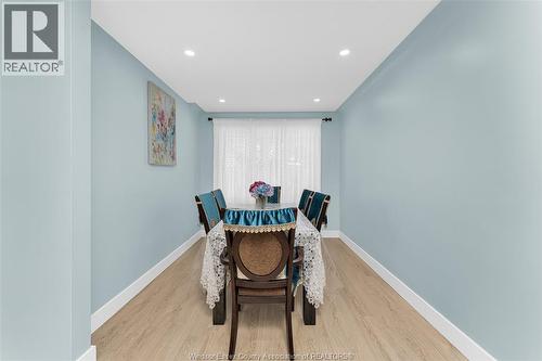 3660 Roxborough, Windsor, ON - Indoor