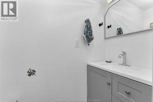 3660 Roxborough, Windsor, ON - 