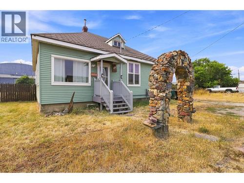 1415 4 Street N  Cranbrook, BC V1C 3L6