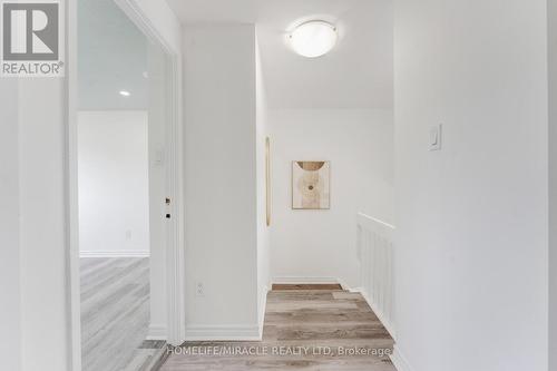 76 Frobisher Court, Cambridge, ON - Indoor Photo Showing Other Room