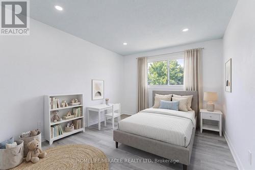 76 Frobisher Court, Cambridge, ON - Indoor Photo Showing Bedroom