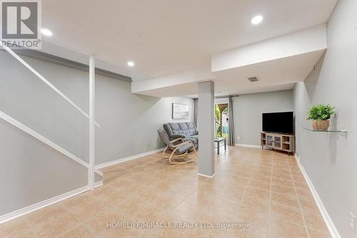 76 Frobisher Court, Cambridge, ON - Indoor