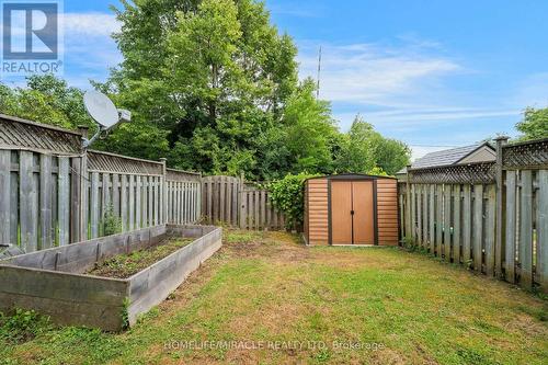 76 Frobisher Court, Cambridge, ON - Outdoor