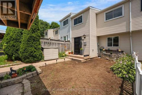 76 Frobisher Court, Cambridge, ON - Outdoor With Exterior