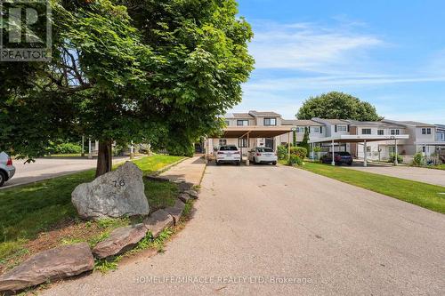 76 Frobisher Court, Cambridge, ON - Outdoor