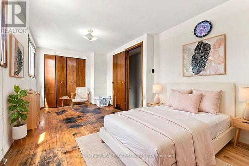 1819 Main Street E, Hamilton, ON - Indoor Photo Showing Bedroom
