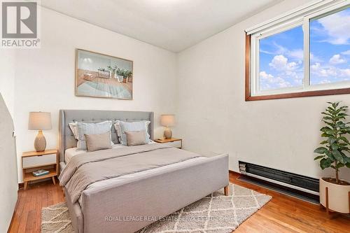 1819 Main Street E, Hamilton, ON - Indoor Photo Showing Bedroom