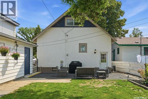 1607 Alexandra Avenue, Saskatoon, SK - Outdoor With Exterior