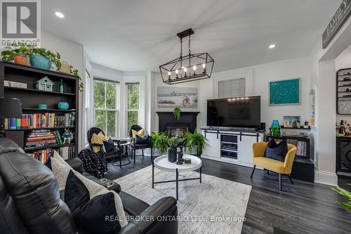 4553 Solina Road, Clarington, ON - Indoor Photo Showing Living Room