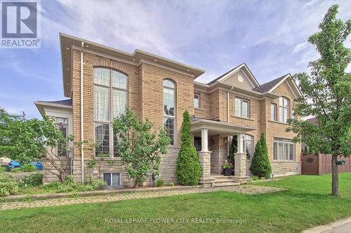 124 PLAYFAIR TERRACE  Milton, ON L9T 4V1