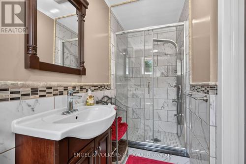 760 Kerwin Road, Ottawa, ON - Indoor Photo Showing Bathroom