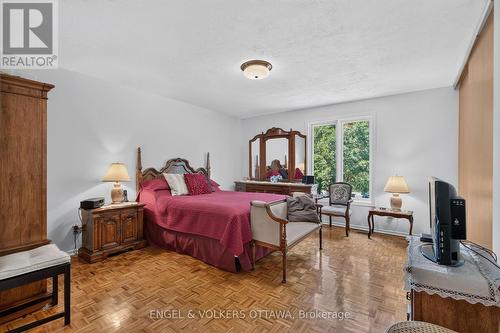760 Kerwin Road, Ottawa, ON - Indoor Photo Showing Bedroom