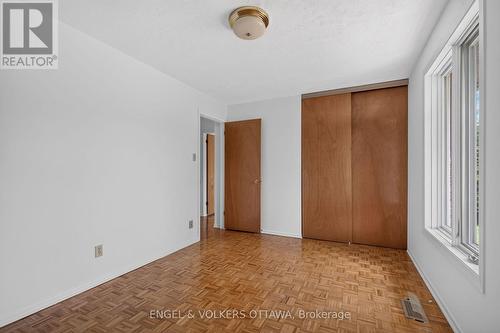 760 Kerwin Road, Ottawa, ON - Indoor Photo Showing Other Room