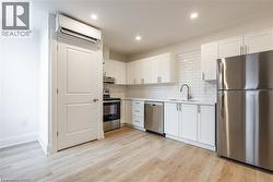 106 EAST Avenue S Unit# 2 Hamilton, ON L8N 2T7