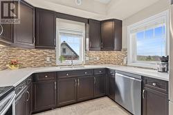 Kitchen - Bright Windows - 