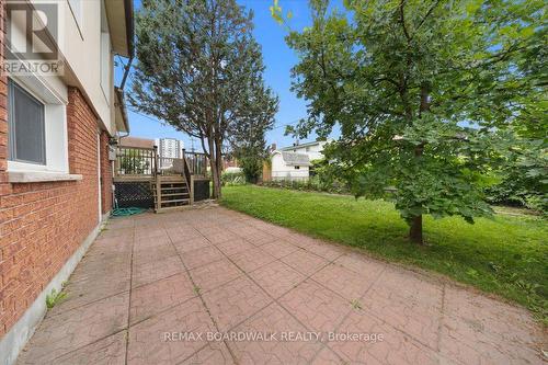 1219 Notting Hill Avenue, Ottawa, ON - Outdoor