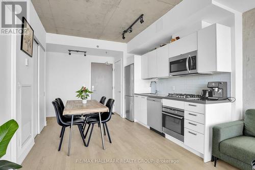 1204 - 203 Catherine Street, Ottawa, ON - Indoor