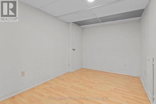 1 Baronial Court, Toronto, ON - Indoor Photo Showing Other Room