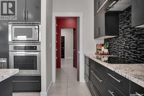 102 Kinsmen Crescent, Martensville, SK - Indoor Photo Showing Kitchen