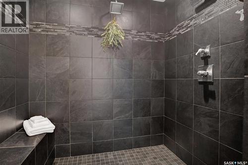 102 Kinsmen Crescent, Martensville, SK - Indoor Photo Showing Bathroom