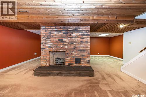 350 Guelph Crescent, Saskatoon, SK - Indoor Photo Showing Other Room With Fireplace