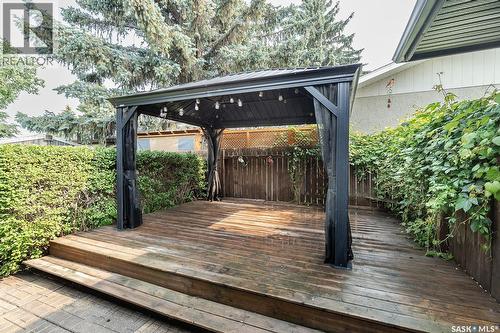 350 Guelph Crescent, Saskatoon, SK - Outdoor With Deck Patio Veranda