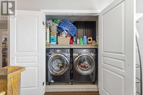 212 Chartwell Circle, Hamilton, ON 