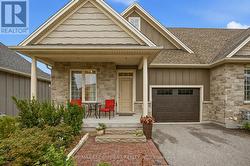 33 PIERPOINT DRIVE Niagara-On-The-Lake, ON L0S 1J0