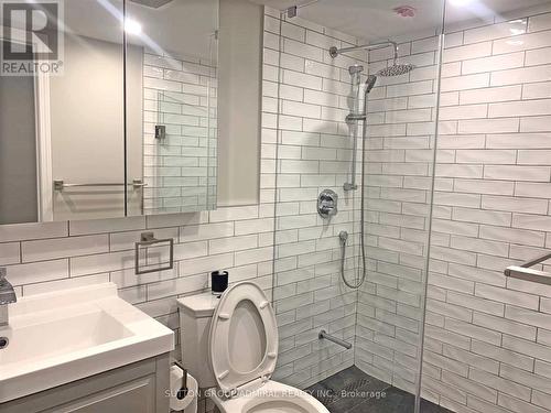356 - 3 Everson Drive, Toronto, ON - Indoor Photo Showing Bathroom