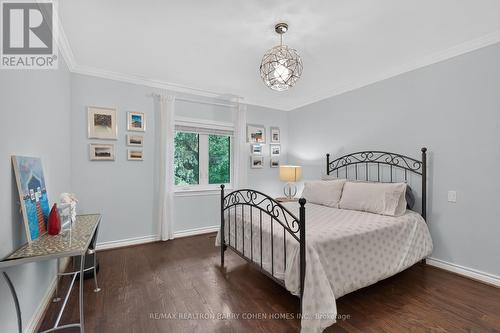 110 Upper Canada Drive, Toronto, ON - Indoor Photo Showing Bedroom
