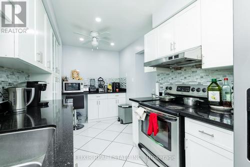 26 Roughfield Crescent, Toronto, ON - Indoor Photo Showing Kitchen