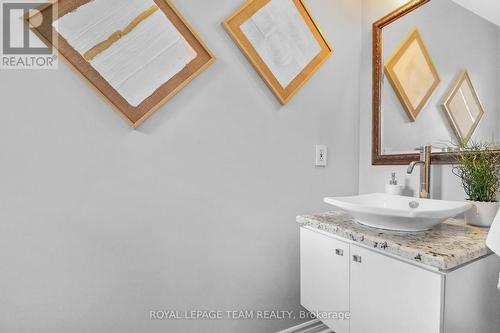 74 Milner Downs Crescent, Ottawa, ON - Indoor Photo Showing Bathroom