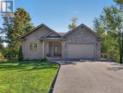73 POLISH AVENUE Penetanguishene, ON L9M 1W8
