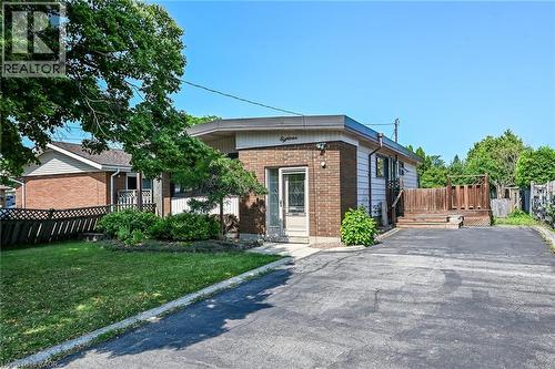 18 CORAL Drive  Hamilton, ON L8V 2N5