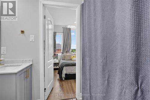 609 Ackerman Crescent, Peterborough (Monaghan Ward 2), ON - Indoor Photo Showing Bathroom