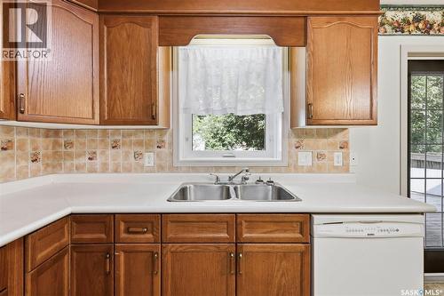 114 First Avenue W, Vanscoy, SK - Indoor Photo Showing Kitchen With Double Sink