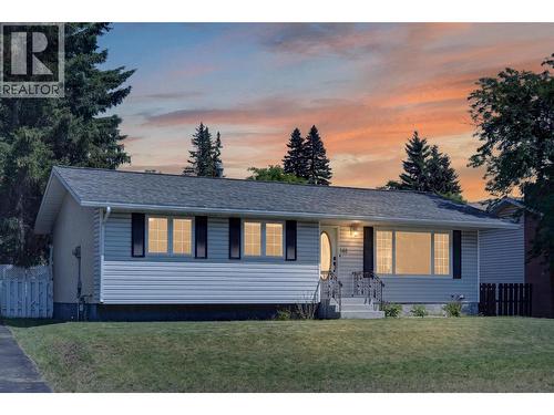 340 Pacific Yew Crescent  Sparwood, BC V0B 2G0