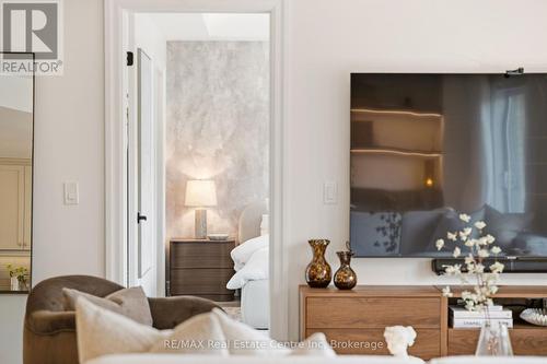 310 - 19 Stumpf Street, Centre Wellington (Elora/Salem), ON - Indoor