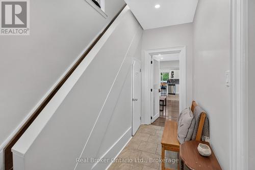 155 Lancaster Street W, Kitchener, ON - Indoor Photo Showing Other Room