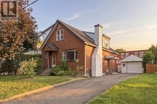 385 ENFIELD AVENUE  Ottawa, ON K1L 7L2