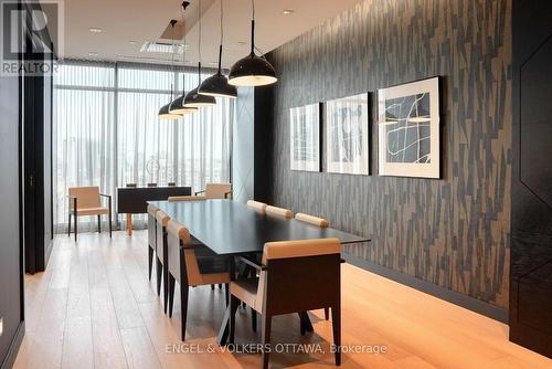 816 - 255 Bay Street, Ottawa, ON - Indoor Photo Showing Dining Room