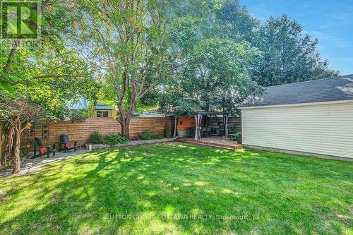 1234 Anoka Street, Ottawa, ON - Outdoor