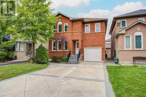 166 MATTHEW DRIVE  Vaughan, ON L4L 9B1