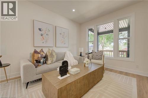 26 Richardson Street, Cambridge, ON - Indoor Photo Showing Other Room