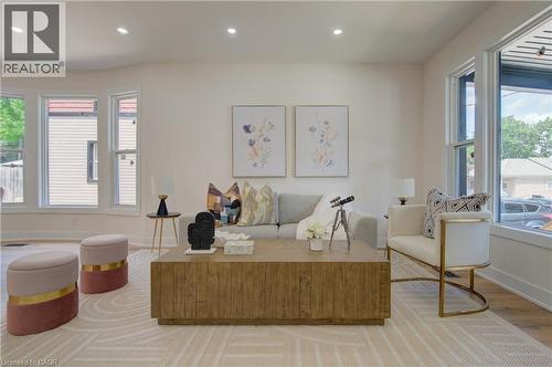 26 Richardson Street, Cambridge, ON - Indoor