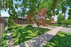 14 NORSEMAN STREET Toronto, ON M8Z 2P2