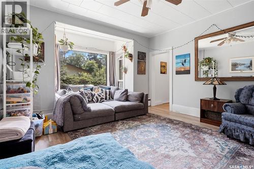 913 Boyle Street, Indian Head, SK - Indoor Photo Showing Living Room