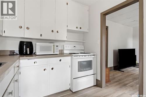 913 Boyle Street, Indian Head, SK - Indoor Photo Showing Kitchen