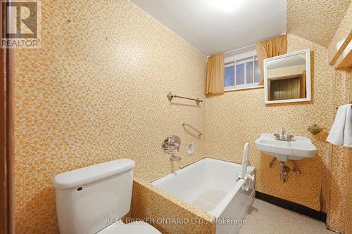 158 Diagonal Road, North Huron, ON - Indoor Photo Showing Bathroom